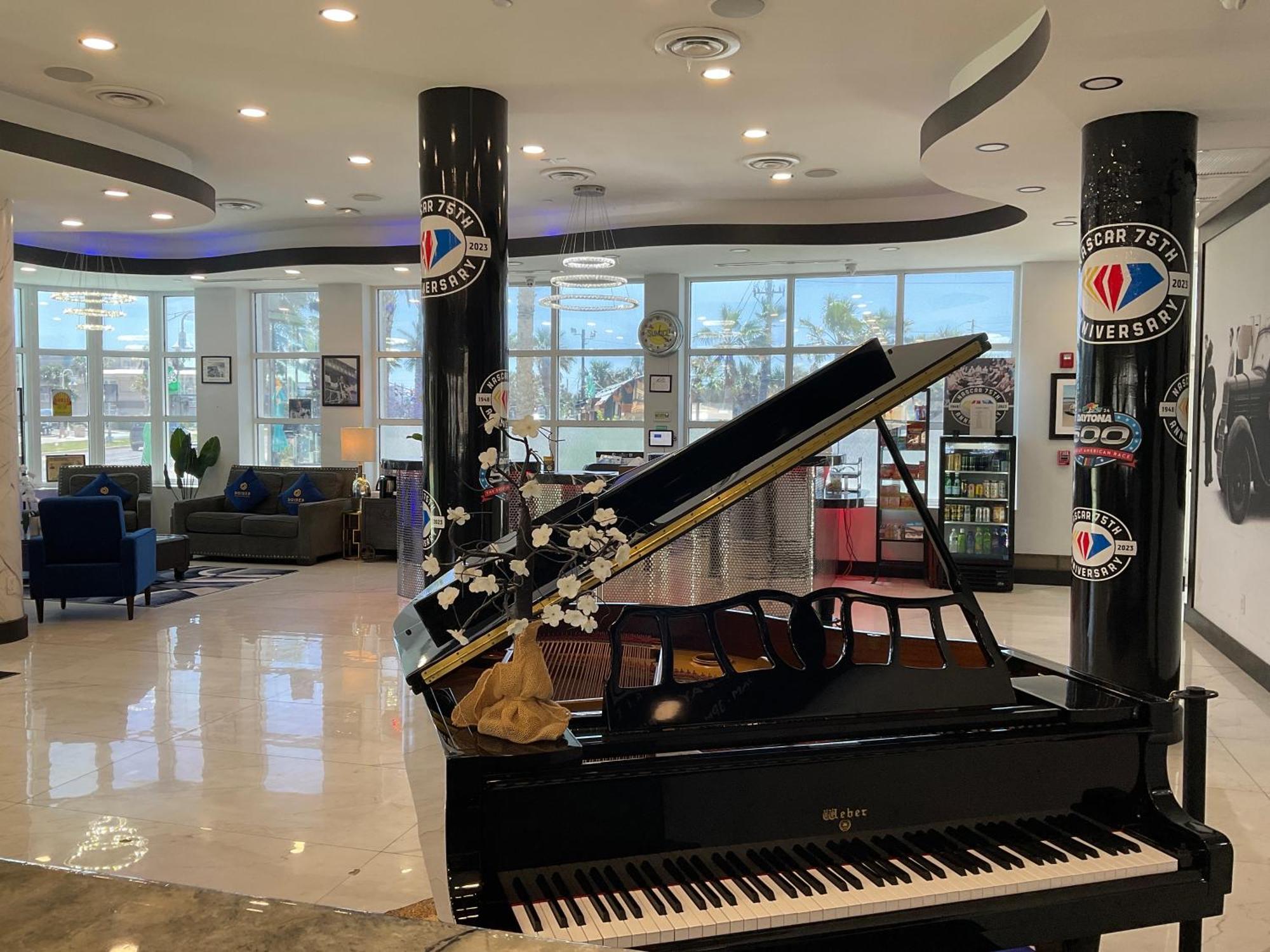 The Streamline Hotel - Daytona Beach Extérieur photo